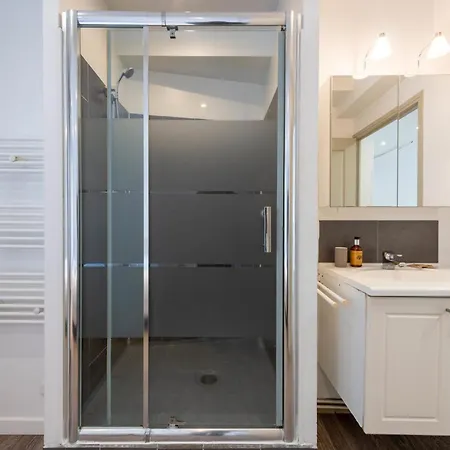 1-br In Walk To The * Cannes